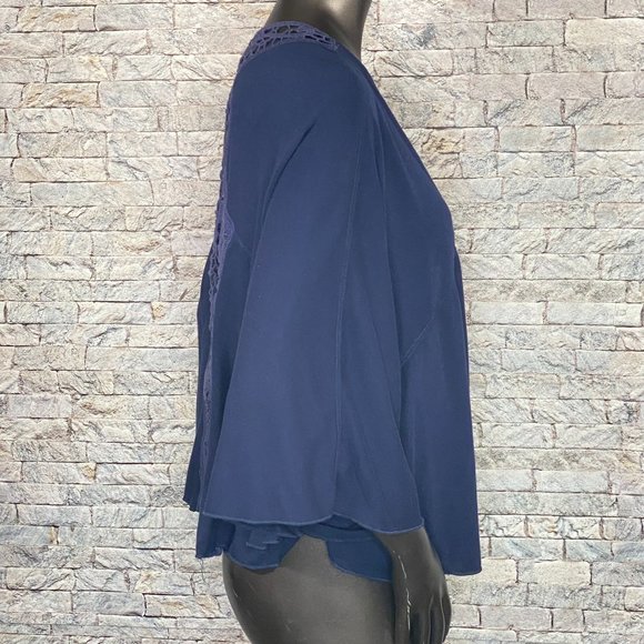 One World Wrap - Picture 2 of 7